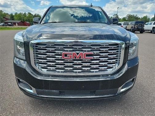 Photo 3 of 40 of 2020 GMC Yukon Denali