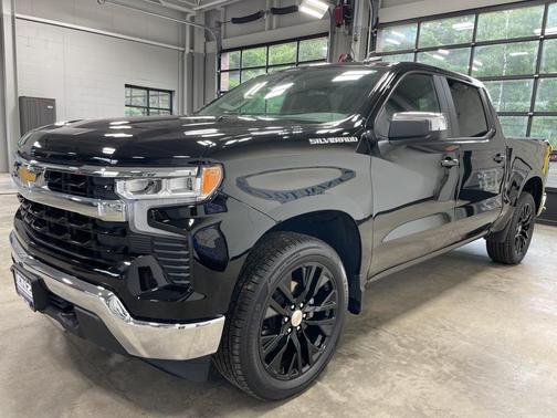 2025 Chevrolet Silverado 1500 LT