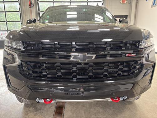 2023 Chevrolet Suburban 4WD Z71