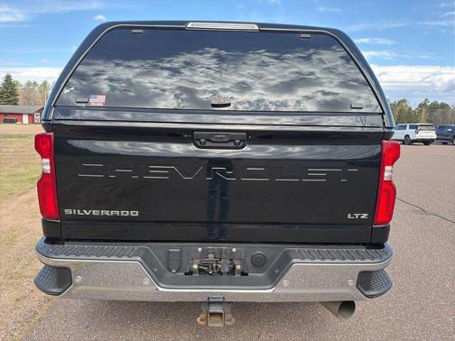 Black 2022 Chevrolet Silverado 2500 LTZ