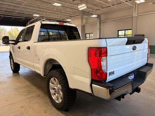 Oxford White 2022 Ford F-350 XL