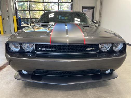 2013 Dodge Challenger SRT8