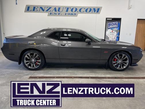 2013 Dodge Challenger SRT8