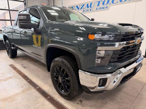 2025 Chevrolet Silverado 2500 LT