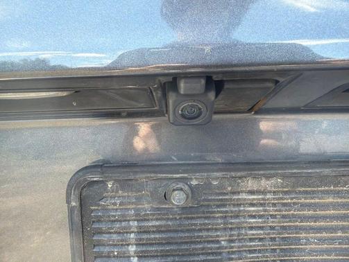 Magnetic Gray Metallic 2023 Toyota Highlander XSE