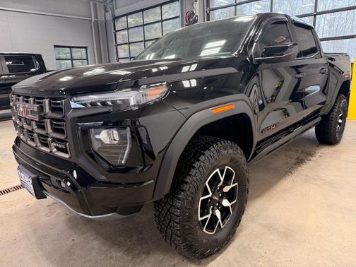 2024 GMC Canyon AT4X