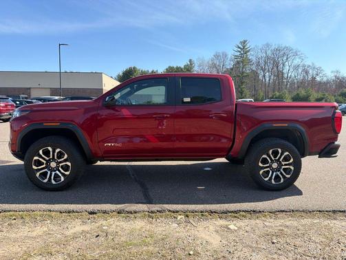 Volcanic Red Tintcoat 2024 GMC Canyon AT4
