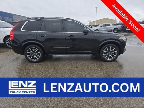 Onyx Black Metallic 2018 Volvo XC90 T6 Momentum