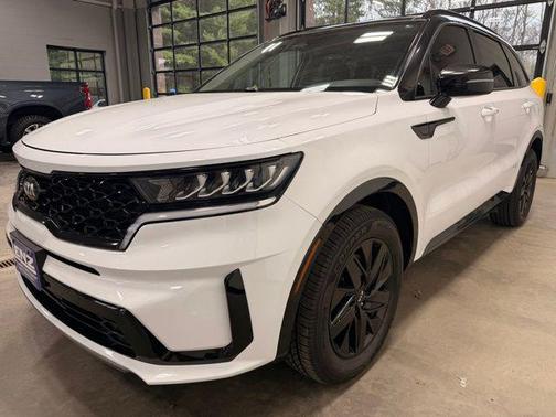 Glacial White Pearl 2021 Kia Sorento S