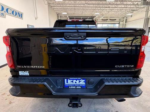 Mosaic Black Metallic 2023 Chevrolet Silverado 2500 Custom