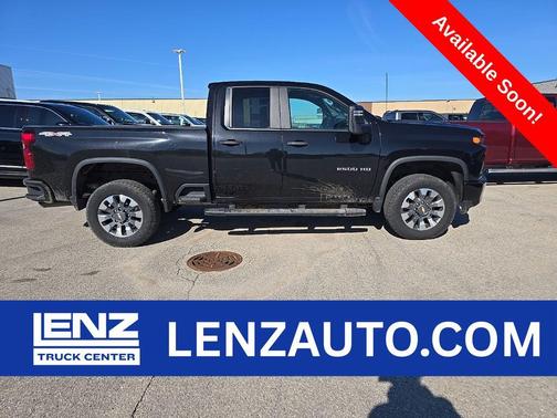 Mosaic Black Metallic 2023 Chevrolet Silverado 2500 Custom