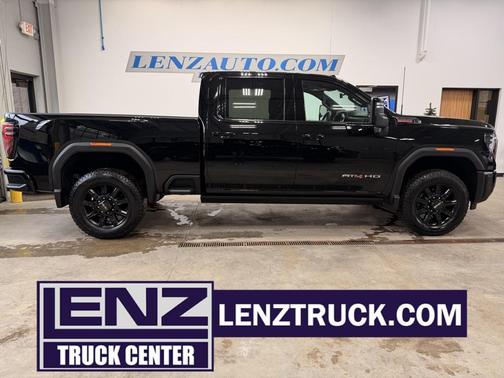 2025 GMC Sierra 2500 AT4