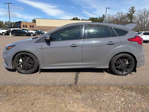 2017 Ford Focus RS Base