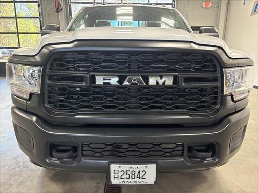 2021 RAM 3500 Tradesman Regular Cab 4x4 8' Box