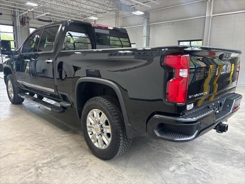 2024 Chevrolet Silverado 2500 High Country