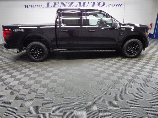 Agate Black Metallic 2024 Ford F-150 XLT