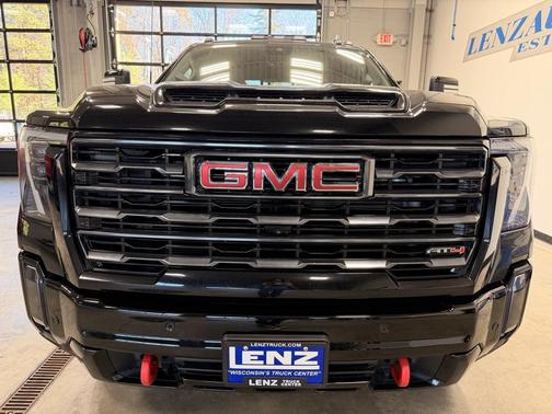 2024 GMC Sierra 2500 AT4