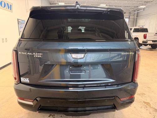 2026 Cadillac Escalade IQL Sport