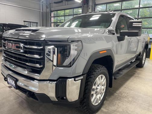 2024 GMC Sierra 2500 SLE