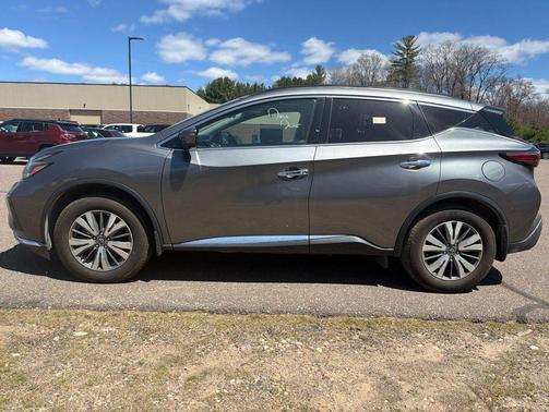 Gun Metallic 2023 Nissan Murano SV Intelligent AWD