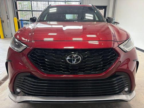 Ruby Flare Pearl 2023 Toyota Highlander L