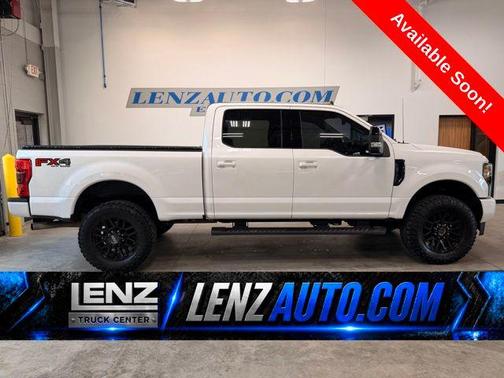 White Platinum Metallic Tri-Coat 2019 Ford F-250 Lariat