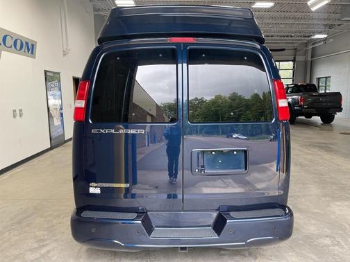 2021 Chevrolet Express 2500 RWD 2500 Extended Wheelbase WT