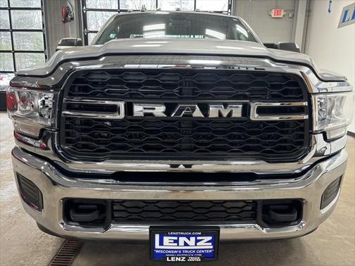 2022 RAM 2500 Tradesman Regular Cab 4x4 8' Box