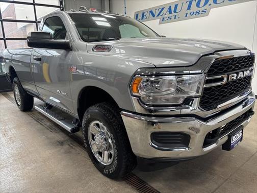 2022 RAM 2500 Tradesman Regular Cab 4x4 8' Box