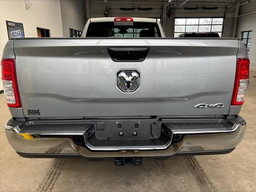 2022 RAM 2500 Tradesman Regular Cab 4x4 8' Box