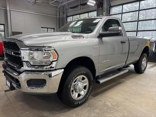 2022 RAM 2500 Tradesman Regular Cab 4x4 8' Box