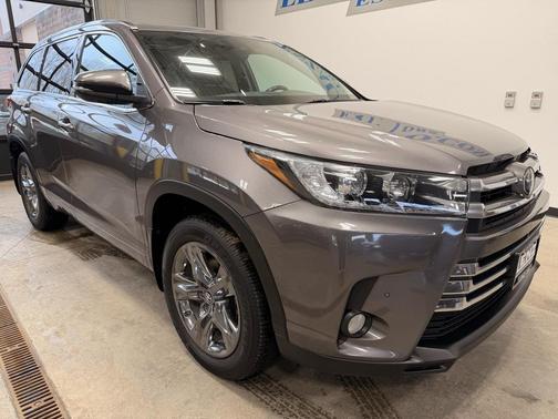 2018 Toyota Highlander Limited Platinum