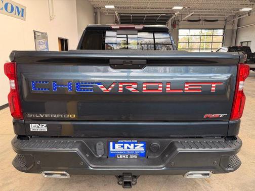 Shadow Gray Metallic 2021 Chevrolet Silverado 1500 RST