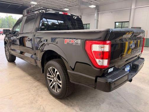 Agate Black Metallic 2023 Ford F-150 XL