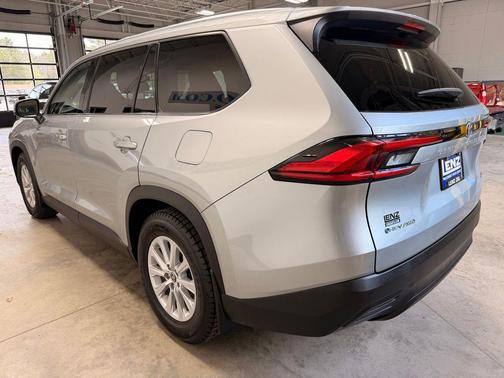 Celestial Silver Metallic 2024 Toyota Grand Highlander Hybrid XLE