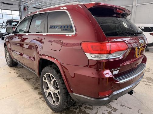 2018 Jeep Grand Cherokee Sterling Edition