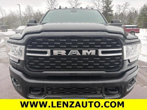2022 RAM 2500 Big Horn Crew Cab 4x4 6'4' Box