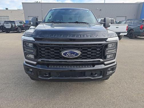 Agate Black Metallic 2023 Ford F-250 XL