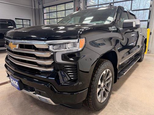 2022 Chevrolet Silverado 1500 High Country