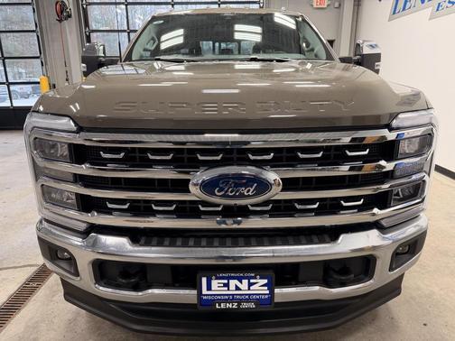 2026 Ford F-350 Lariat