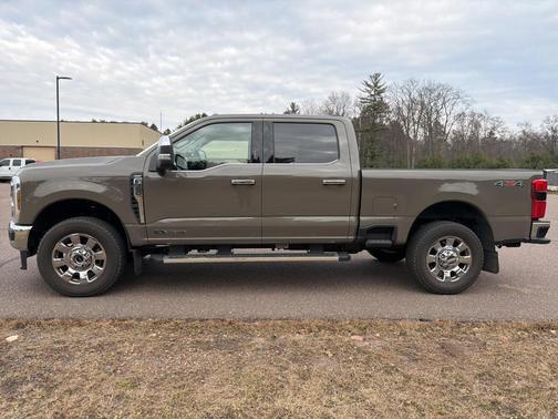 2026 Ford F-350 Lariat