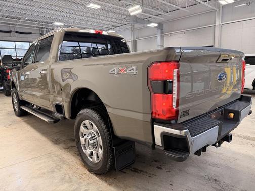 2026 Ford F-350 Lariat