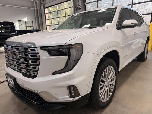 2025 GMC Acadia Denali