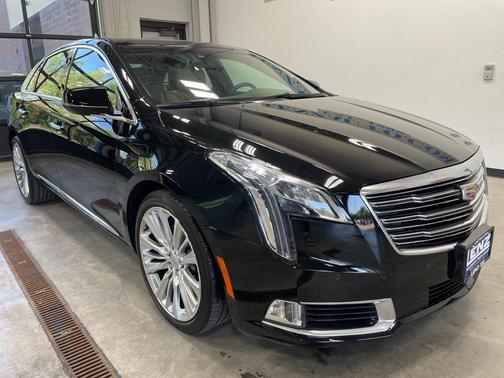 2018 Cadillac XTS Platinum