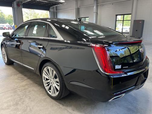 2018 Cadillac XTS Platinum