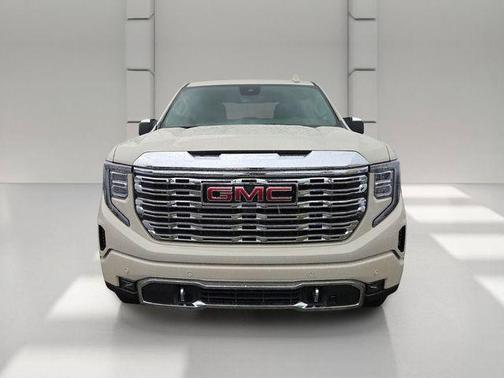 Dune 2026 GMC Sierra 1500 Denali
