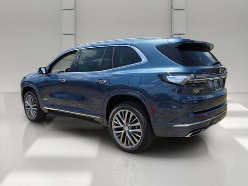 Ocean Blue Metallic 2026 Buick Enclave AVENIR