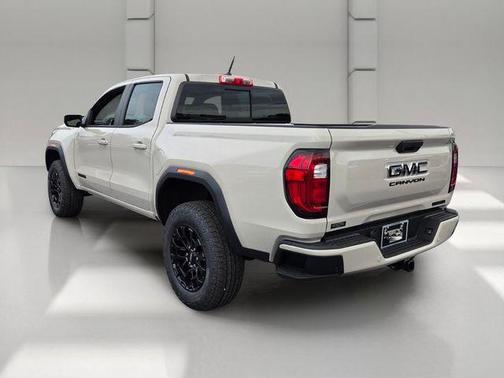 Dune 2026 GMC Canyon Elevation