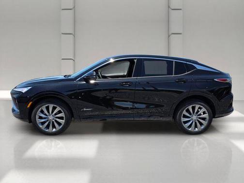 Ebony Twilight Metallic 2026 Buick Envista Avenir