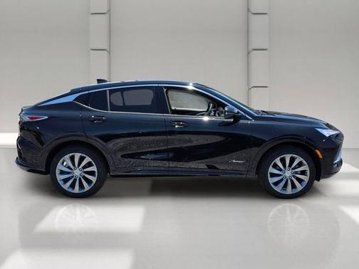 Ebony Twilight Metallic 2026 Buick Envista Avenir